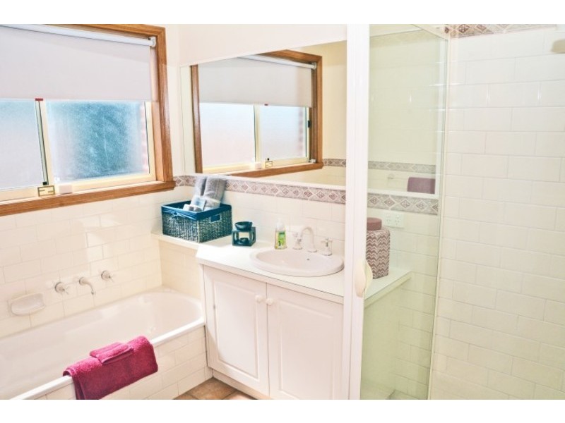 2 Harvest Court, Mildura VIC 3500