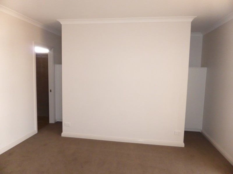 11 Karalanzer Drive, Mildura VIC 3500