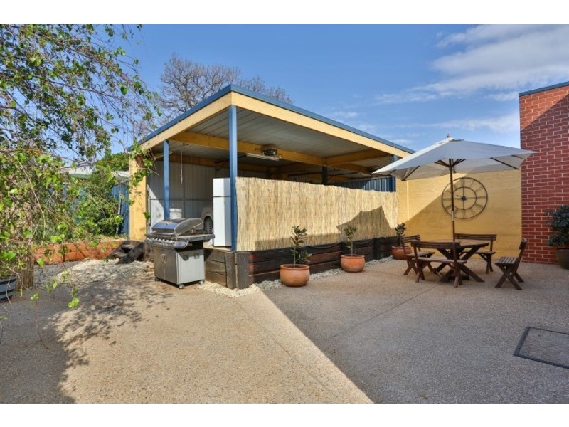 69 Cureton Avenue, Mildura VIC 3500