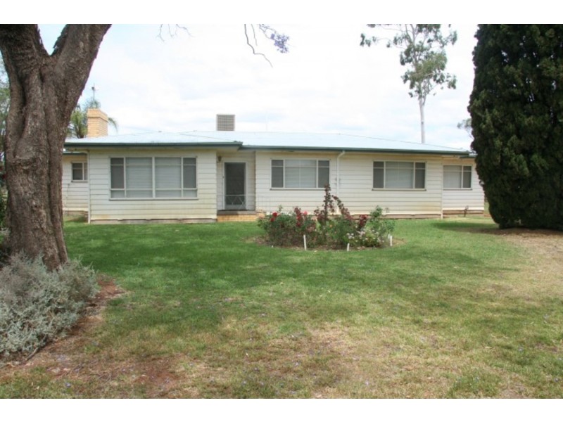 140 Melaleuca Street, Buronga NSW 2739