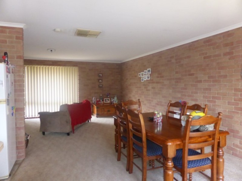 8 Hampton Court, Red Cliffs VIC 3496