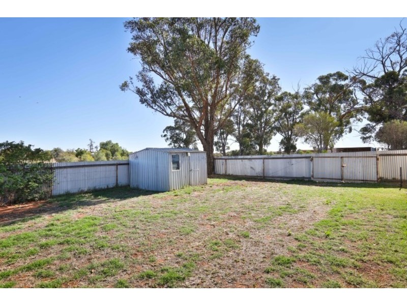 51 Charles Road, Birdwoodton VIC 3505