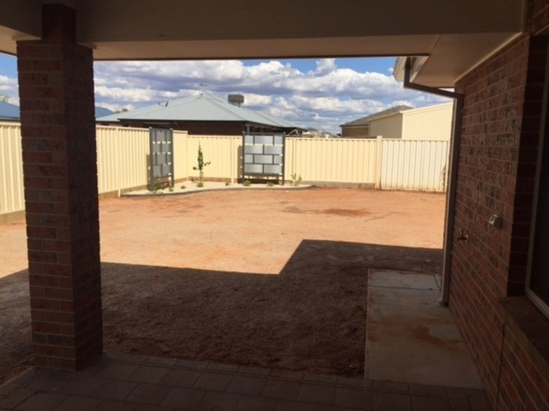 15 Ontario Park Drive, Mildura VIC 3500