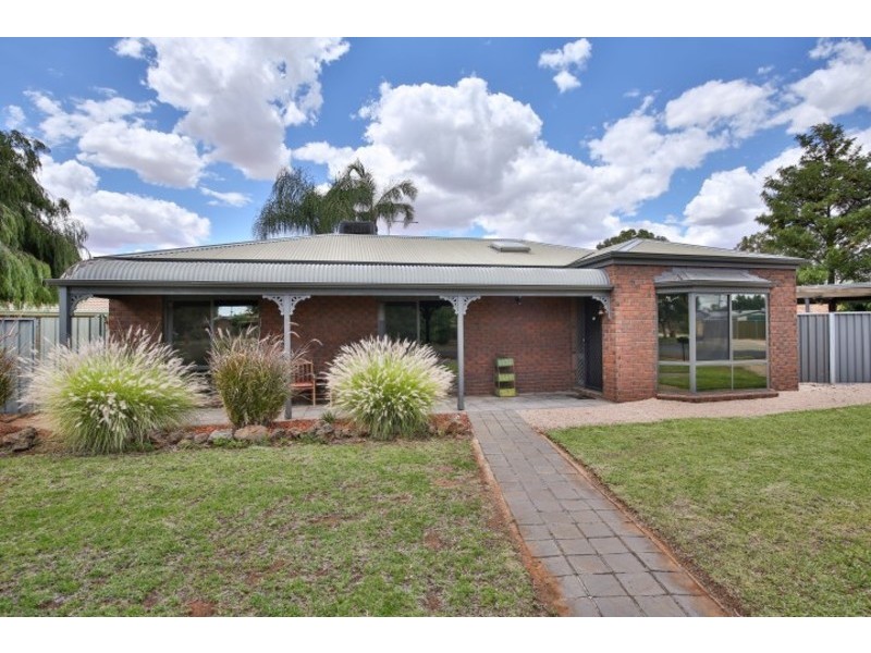 15 Excelsior Drive, Mildura VIC 3500