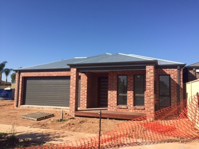 6 Kossman Court, Irymple VIC 3498