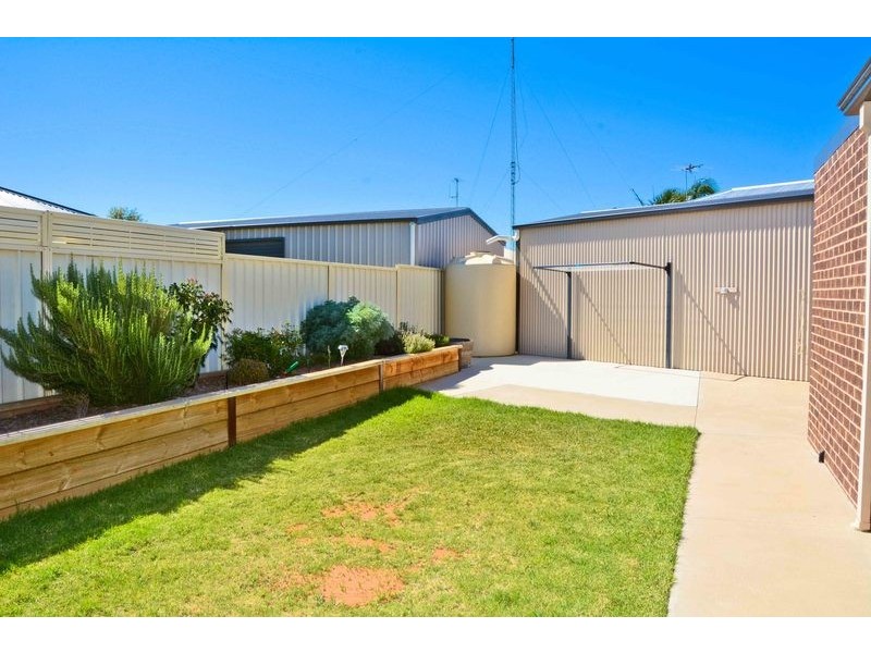 6 Timansi Court, Mildura VIC 3500