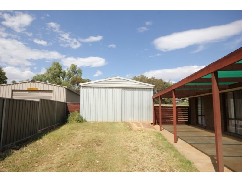 5 Wilkie Drive, Irymple VIC 3498