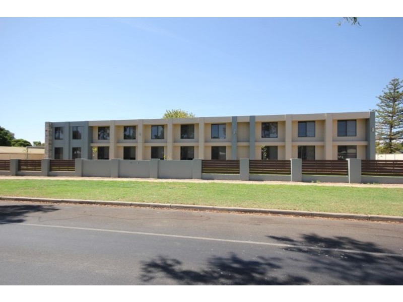 1-16/246-248 Eighth Street, Mildura VIC 3500