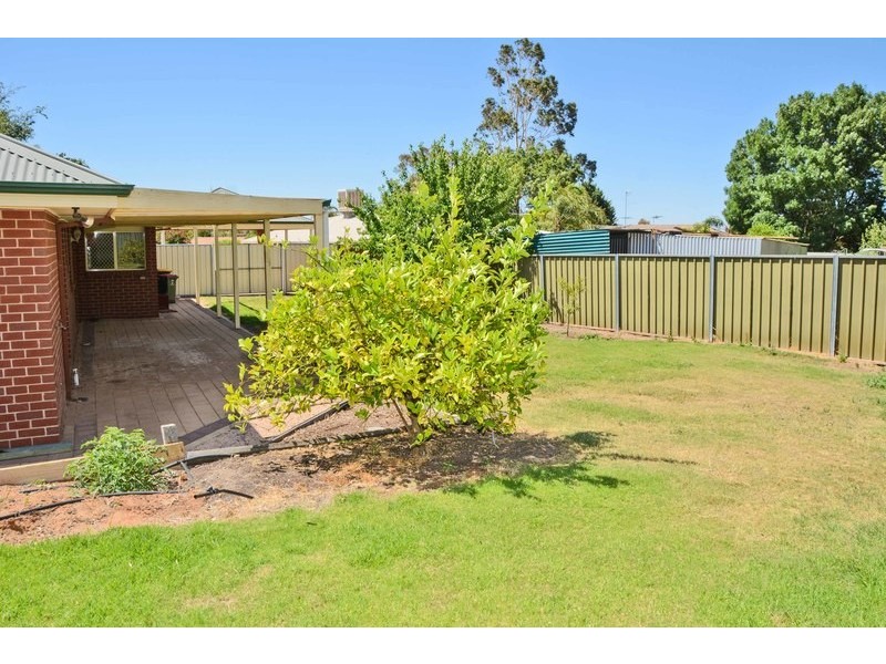10 Helen Court, Mildura VIC 3500