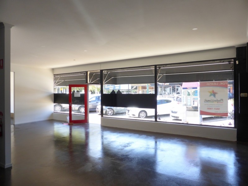 27 Langtree Avenue, Mildura VIC 3500