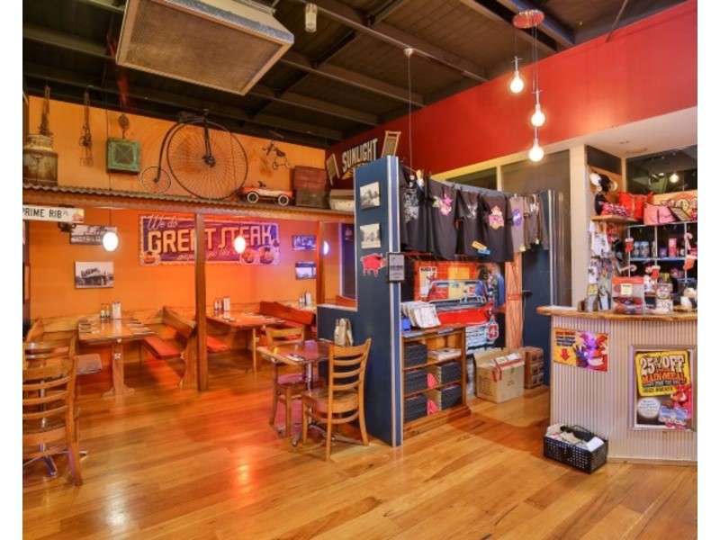 134 Deakin Avenue, Mildura VIC 3500