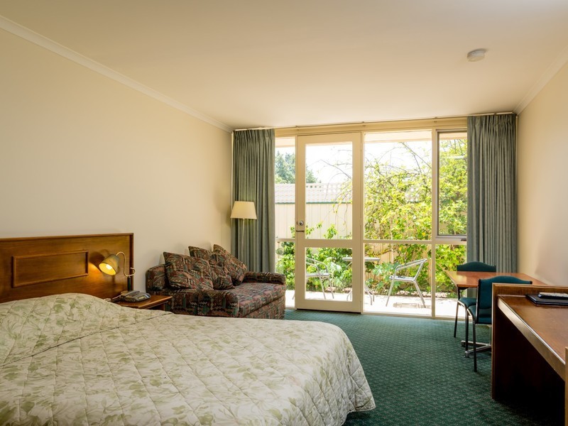 326 – 328 Deakin Avenue, Mildura VIC 3500