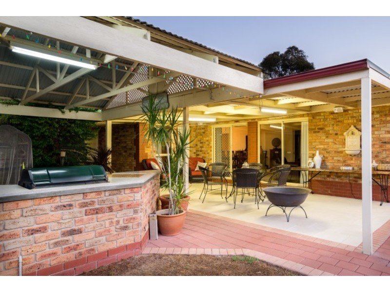 14  St Andrews Drive, Cabarita VIC 3505