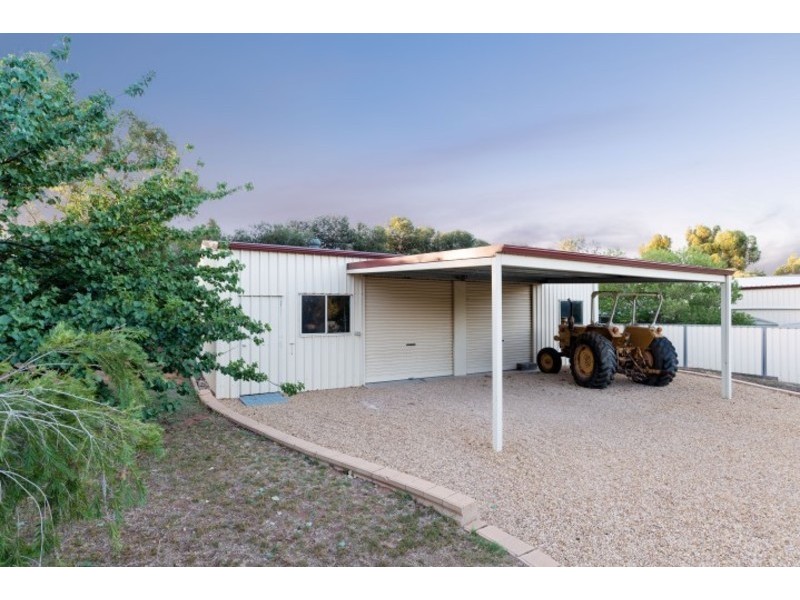 14  St Andrews Drive, Cabarita VIC 3505