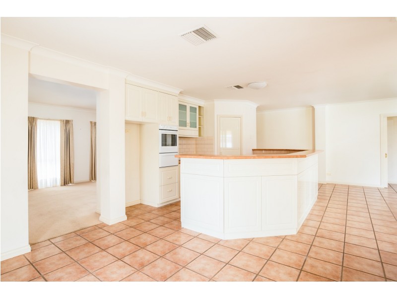 7 Josie Court, Mildura VIC 3500