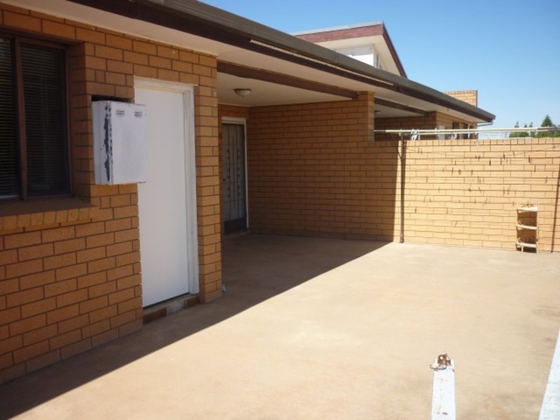 2/99 Commercial Street, Merbein VIC 3505