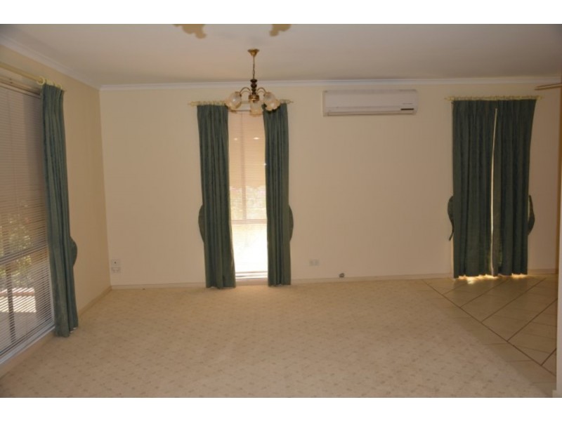 27 De Garis Drive, Mildura VIC 3500