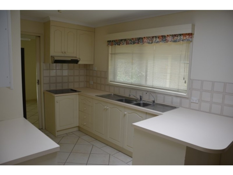 27 De Garis Drive, Mildura VIC 3500