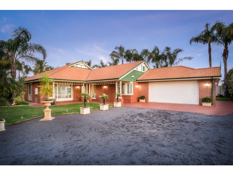 61 Boobook Avenue, Cardross VIC 3496