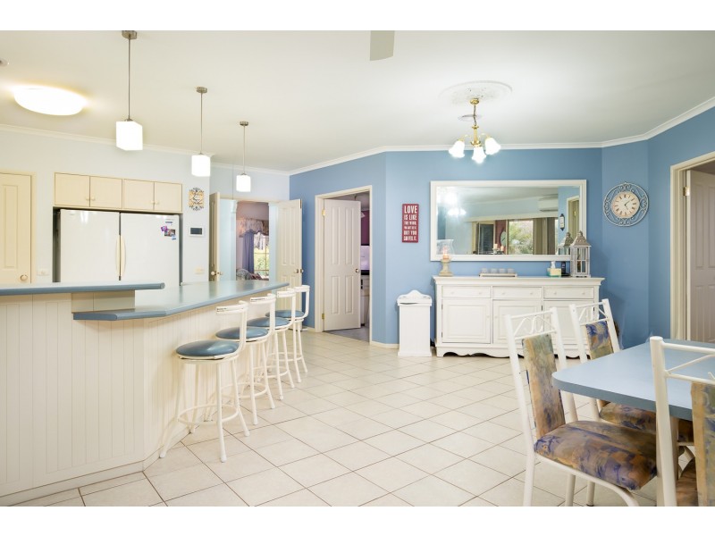 61 Boobook Avenue, Cardross VIC 3496