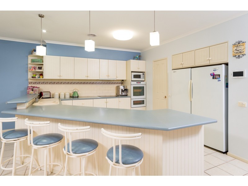 61 Boobook Avenue, Cardross VIC 3496