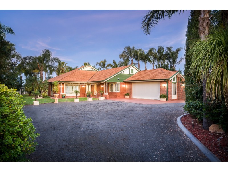 61 Boobook Avenue, Cardross VIC 3496