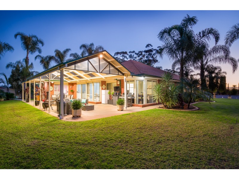 61 Boobook Avenue, Cardross VIC 3496