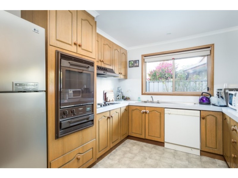 18 Helen Court, Mildura VIC 3500