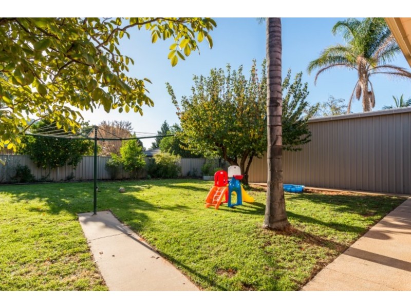 18 Helen Court, Mildura VIC 3500