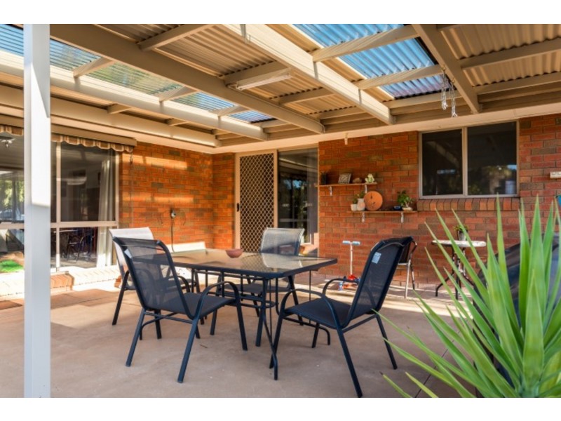18 Helen Court, Mildura VIC 3500