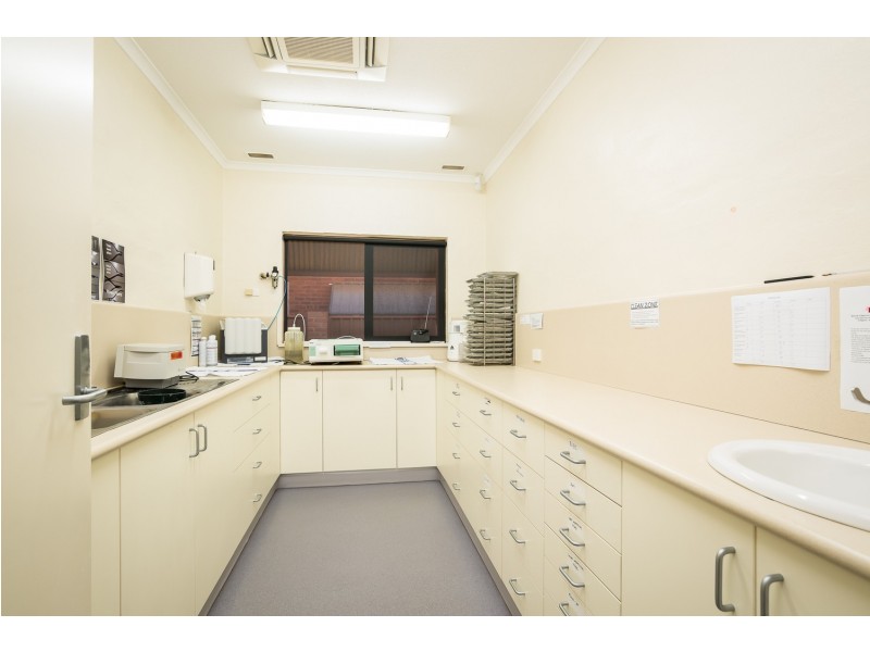 153 Langtree Avenue, Mildura VIC 3500