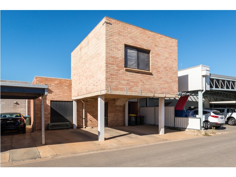 153 Langtree Avenue, Mildura VIC 3500