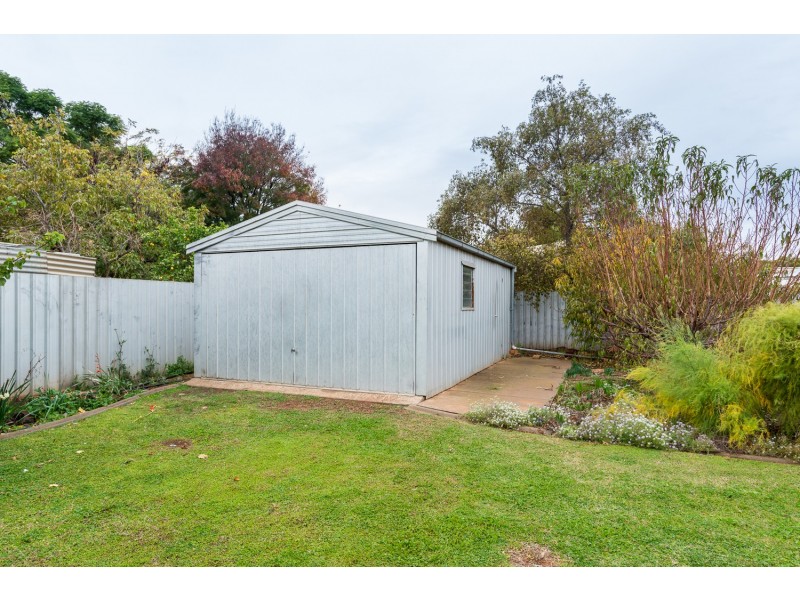 14 Semmens Crescent, Mildura VIC 3500