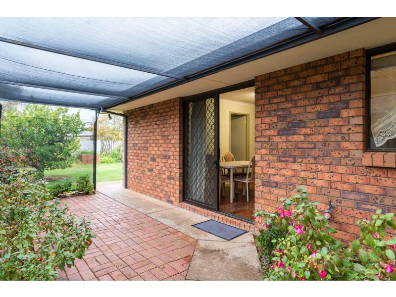14 Semmens Crescent, Mildura VIC 3500