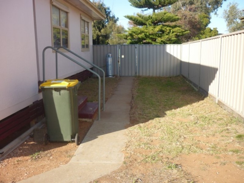 10 Westcliff Avenue, Red Cliffs VIC 3496