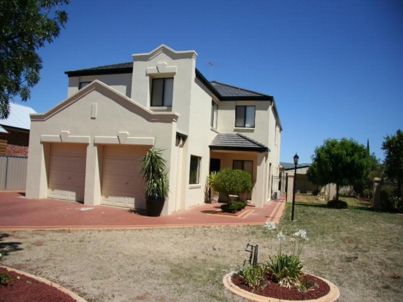 1 Cambridge Terrace, Mildura VIC 3500