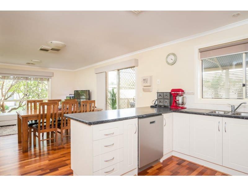 12 Ularara Drive, Mildura VIC 3500