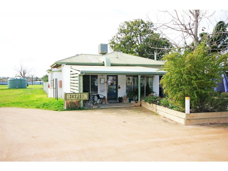 7 Cureton Avenue, Nichols Point VIC 3501