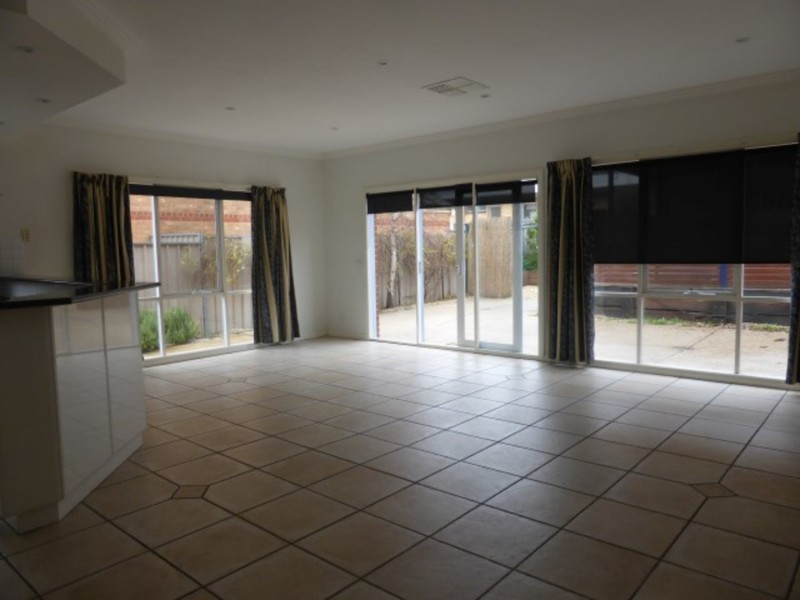 69 Cureton Avenue, Mildura VIC 3500