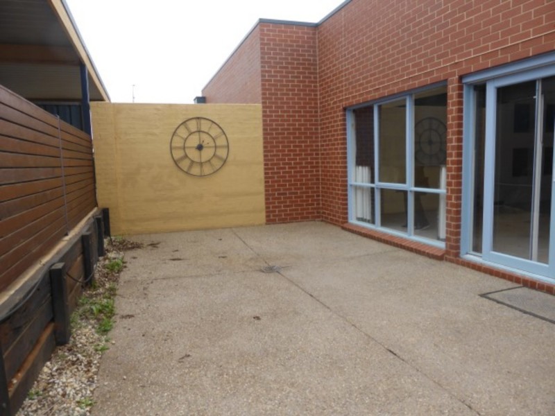 69 Cureton Avenue, Mildura VIC 3500