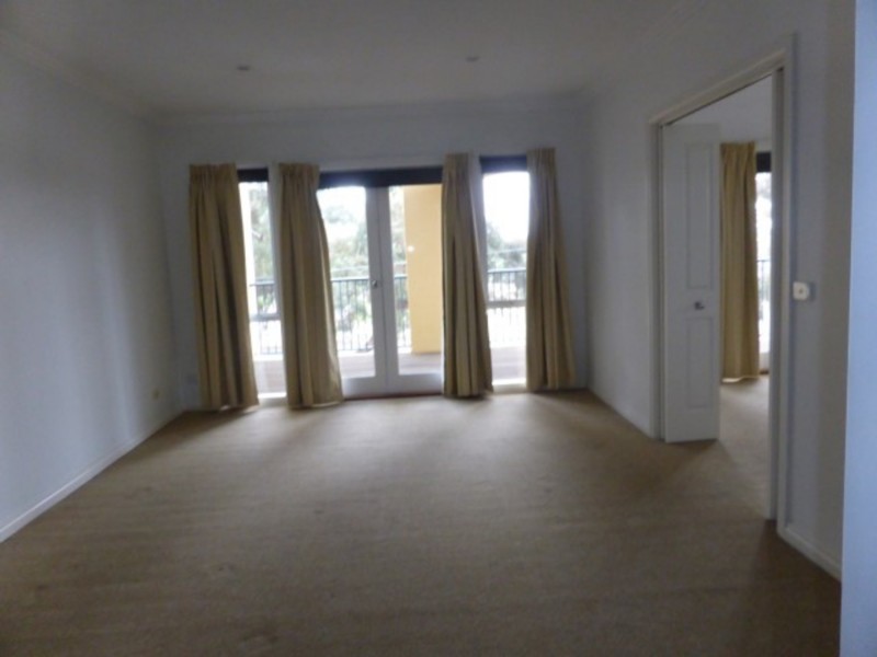 69 Cureton Avenue, Mildura VIC 3500