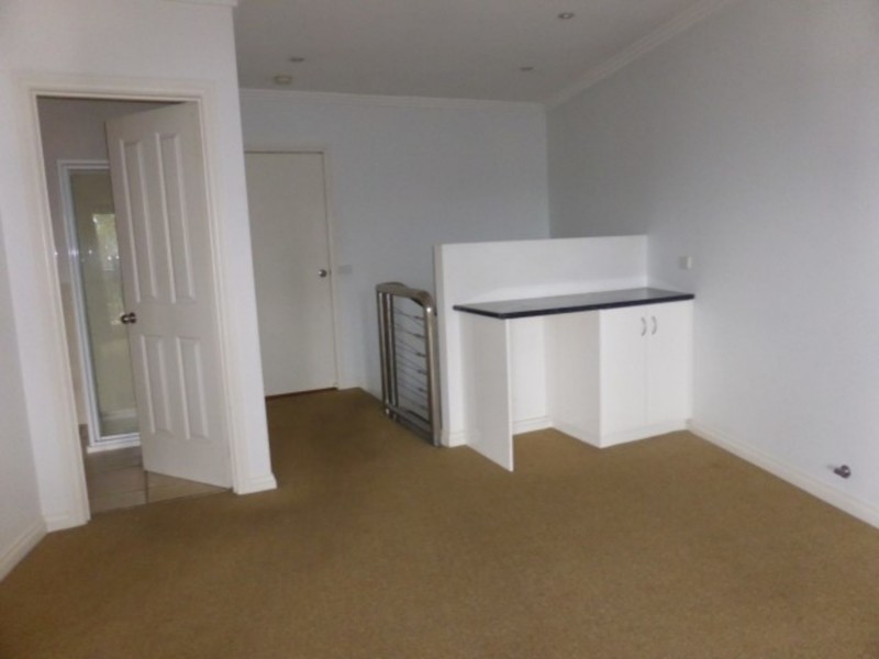 69 Cureton Avenue, Mildura VIC 3500