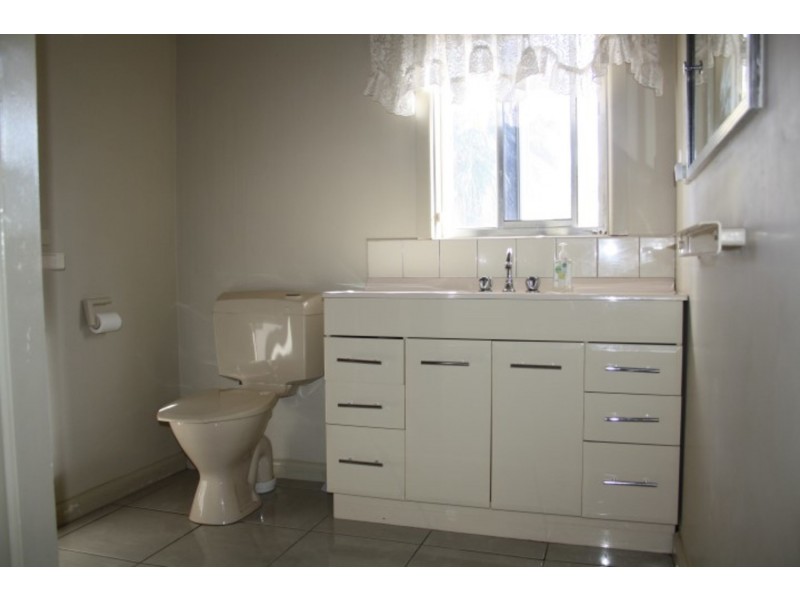 4 Victoria Court, Mildura VIC 3500