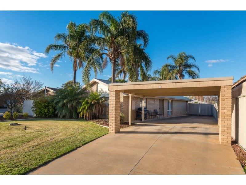 27 Batey Crescent, Mildura VIC 3500