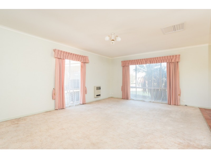 27 Batey Crescent, Mildura VIC 3500