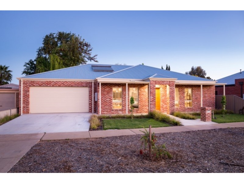 160  Riverside Avenue, Mildura VIC 3500