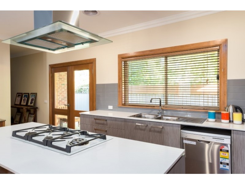 160  Riverside Avenue, Mildura VIC 3500