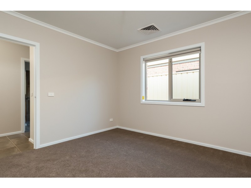 16 Kossman Court, Irymple VIC 3498