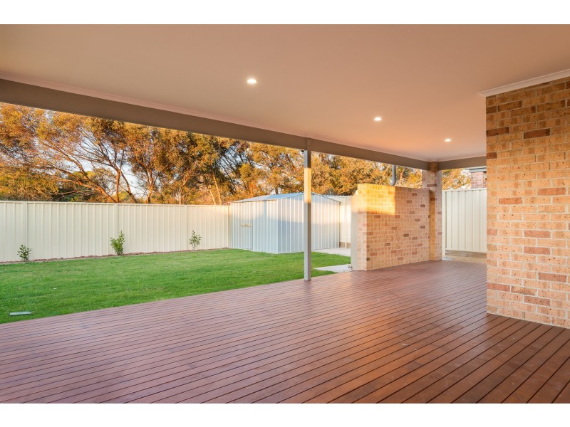 16 Kossman Court, Irymple VIC 3498