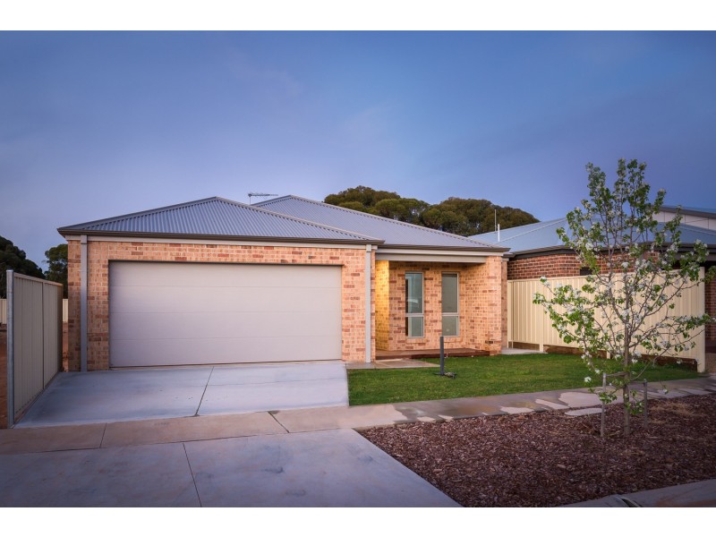 16 Kossman Court, Irymple VIC 3498